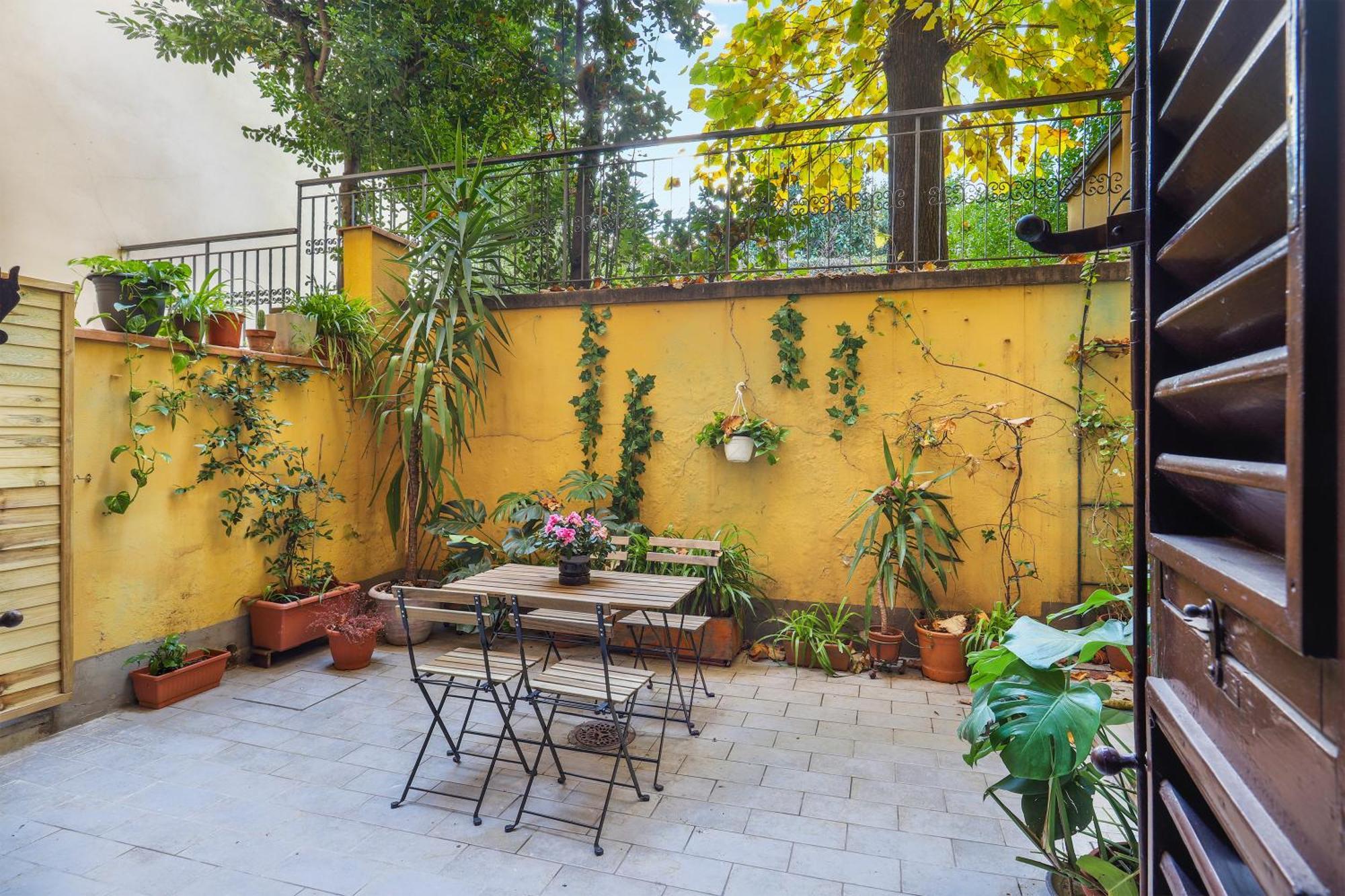 One-Bedroom Apartment With Patio Флоренція Екстер'єр фото